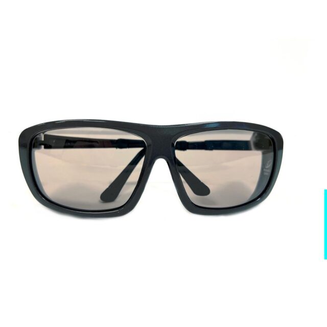 Laser Safety Glasses, Lightweight Universal Fit - Image 2